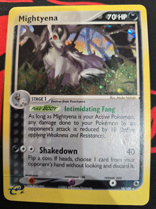 Mightyena 10/109 Holofoil MP